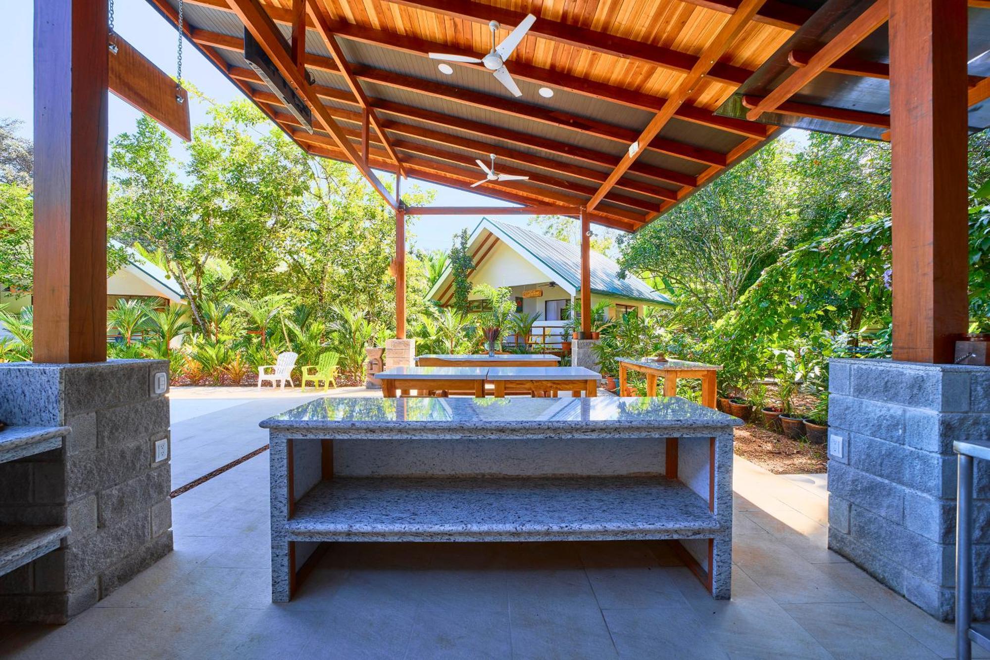 Casa Coki - Modern Villa Pool Steps From The Beach Puerto Viejo de Talamanca Exterior foto